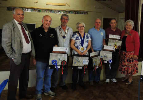 170.JPG (222583 bytes)